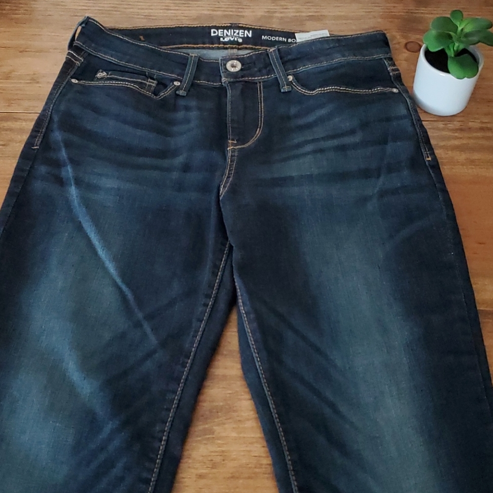 NWOT DENIZEN® from Levi's® Women's Mid-Rise Bootcu - Picture 4 of 8